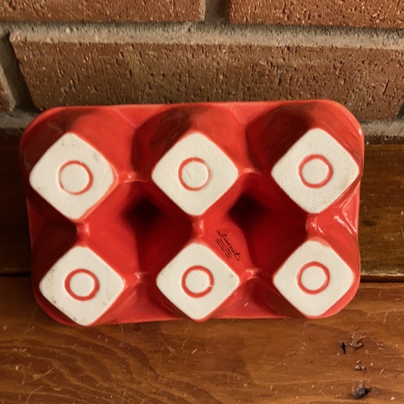 Anthropologie Biscuit Ceramic egg containers (2) - Picture 15 of 16